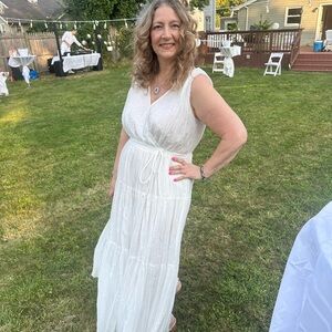 GAP feminine  WHITE  Maxi cotton dress with pockets!